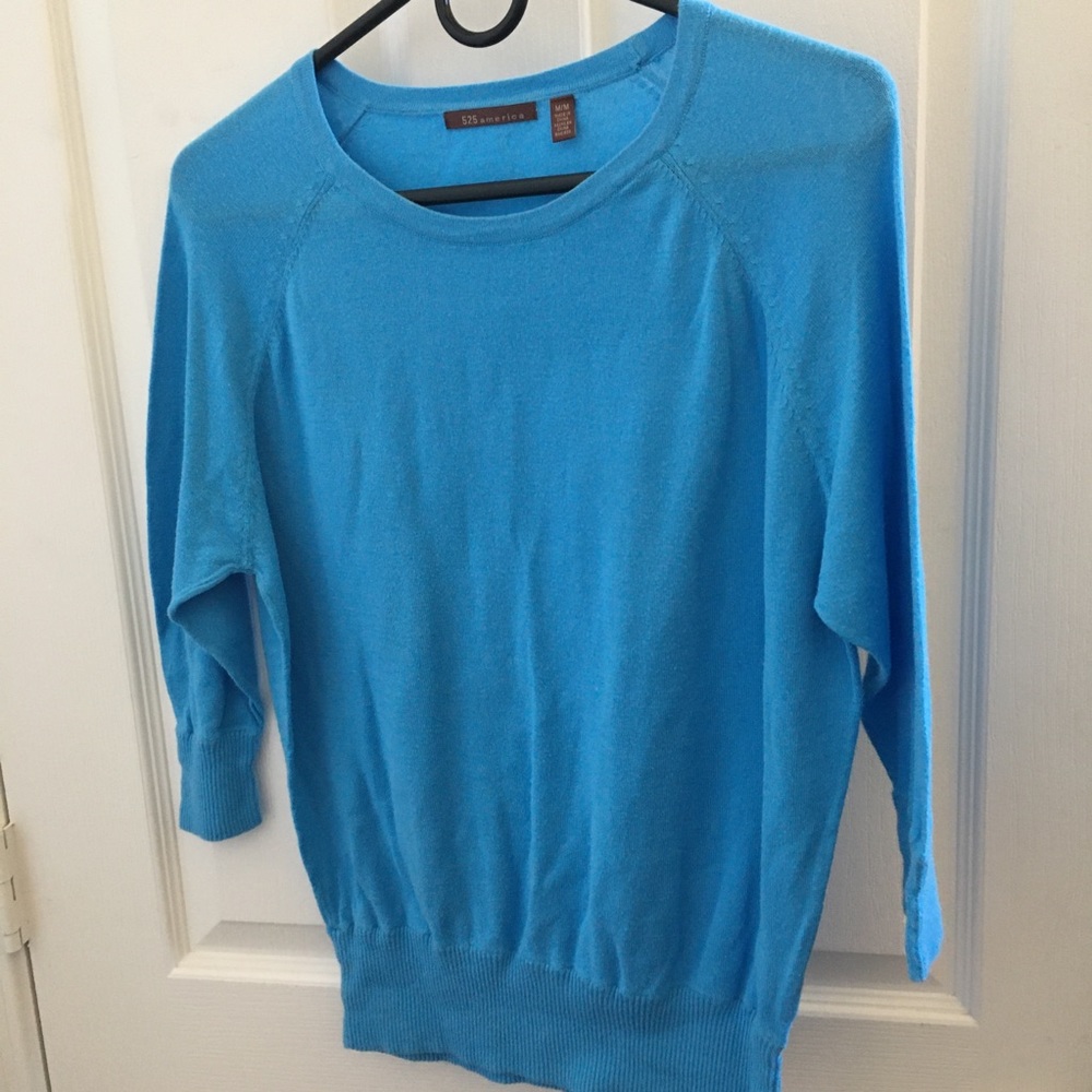 FINAL MARKDOWN Ladies’ 525 America Knit Top (M)